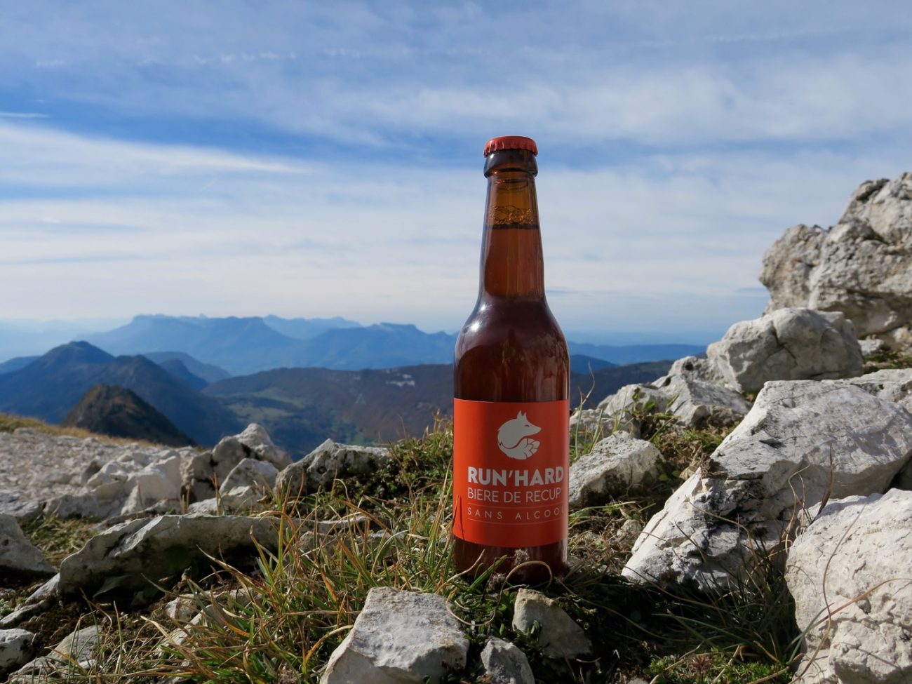 RUN’HARD, la bière de récup pour les sportifs , mais pas que… – source : Découvrir les Alpes